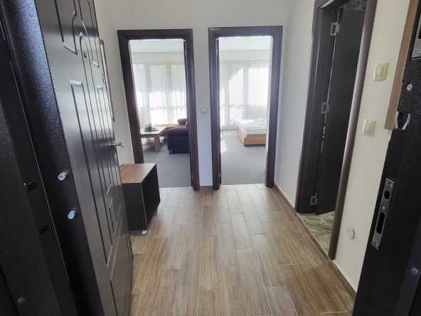 Дава се под наем Двустаен апартамент в Варна, Младост 2 - 70 кв.м за 797.64 € - Снимка #1