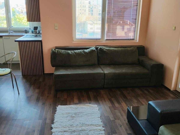 Дава се под наем Двустаен апартамент в София, Банишора - 60 кв.м за 510.51 € - Снимка #1