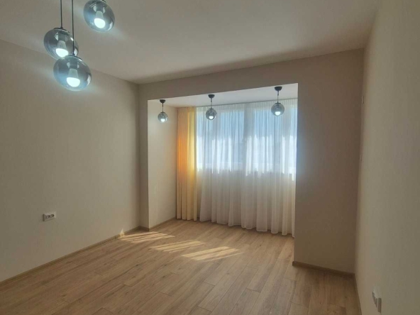 Тристаен апартамент в Стара Загора, Център - 57 кв.м за 1226 €/кв.м - Снимка #1