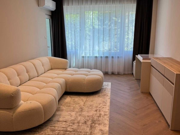 Тристаен апартамент в София, Дианабад - 84 кв.м за 2216 €/кв.м - Снимка #1