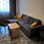 Дава се под наем Двустаен апартамент в Пловдив, Център - 80 кв.м за 448.8 € - Снимка #1