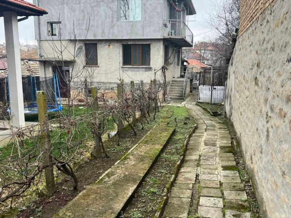 Къща в Попово - 85 кв.м за 360 €/кв.м - Снимка #1