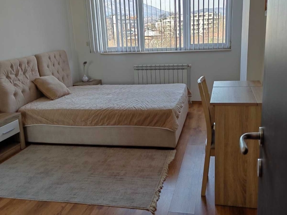 Дава се под наем Тристаен апартамент в София, Лозенец - 103 кв.м за 897.6 € - Снимка #1
