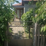 Дава се под наем Къща в Бургас, Възраждане - 100 кв.м за 298.86 € - Снимка #1