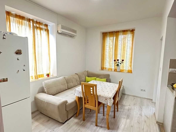 Дава се под наем Двустаен апартамент в Варна, Чаталджа - 55 кв.м за 498.27 € - Снимка #1