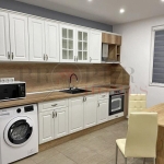 Тристаен апартамент в Велико Търново, Колю Фичето - 90 кв.м за 1423 €/кв.м - Снимка #1