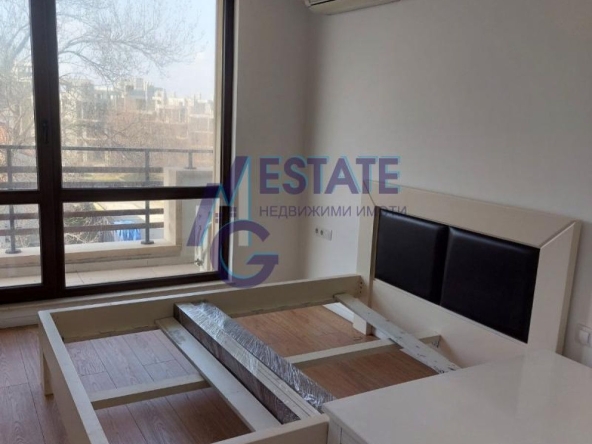 Тристаен апартамент в Царево - 130 кв.м за 1200 €/кв.м - Снимка #1