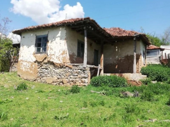 Къща в с. Поцърненци, Област Перник - 55 кв.м за 348 €/кв.м - Снимка #1