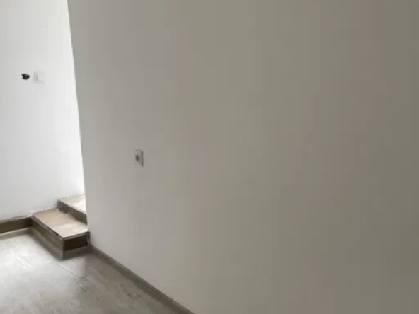 Офис в Пловдив, Център - 15 кв.м за 1367 €/кв.м - Снимка #1