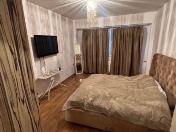 Тристаен апартамент в София, Красно село - 77 кв.м за 2598 €/кв.м - Снимка #1