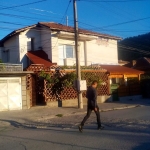 Етаж от къща в Свищов - 120 кв.м за 362 €/кв.м - Снимка #1