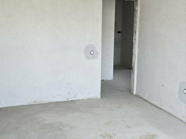 Тристаен апартамент в София, Гоце Делчев - 117 кв.м за 2899 €/кв.м - Снимка #1