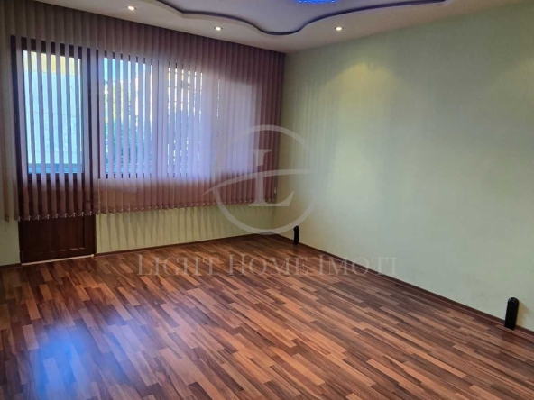 Двустаен апартамент в Пловдив, Център - 75 кв.м за 1047 €/кв.м - Снимка #1