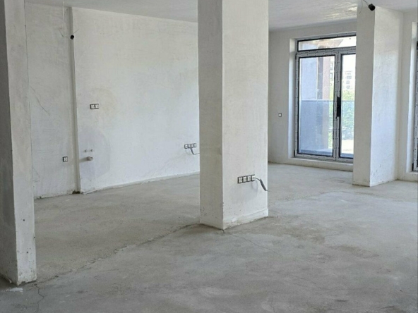 Тристаен апартамент в София, Гоце Делчев - 146 кв.м за 2905 €/кв.м - Снимка #1