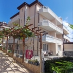 Тристаен апартамент в Царево - 123 кв.м за 519 €/кв.м - Снимка #1