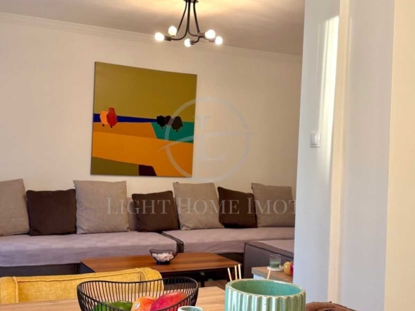 Тристаен апартамент в Пловдив, Център - 110 кв.м за 2964 €/кв.м - Снимка #1