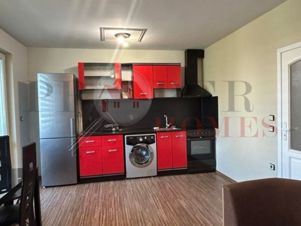 Дава се под наем Тристаен апартамент в Велико Търново, Бузлуджа - 80 кв.м за 384 € - Снимка #1