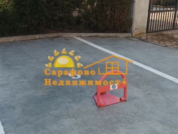 Дава се под наем Гараж / Паркомясто в Бургас, Сарафово - 15 кв.м за 61.2 € - Снимка #1