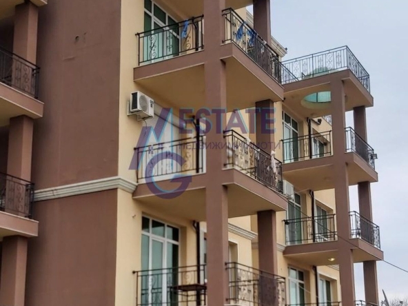 Тристаен апартамент в Каблешково - 120 кв.м за 780 €/кв.м - Снимка #1