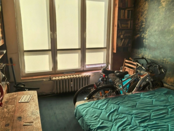 Двустаен апартамент в София, Център - 70 кв.м за 3858 €/кв.м - Снимка #1