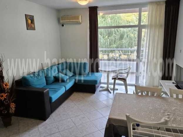 Тристаен апартамент в к.к. Слънчев бряг - 82 кв.м за 879 €/кв.м - Снимка #1