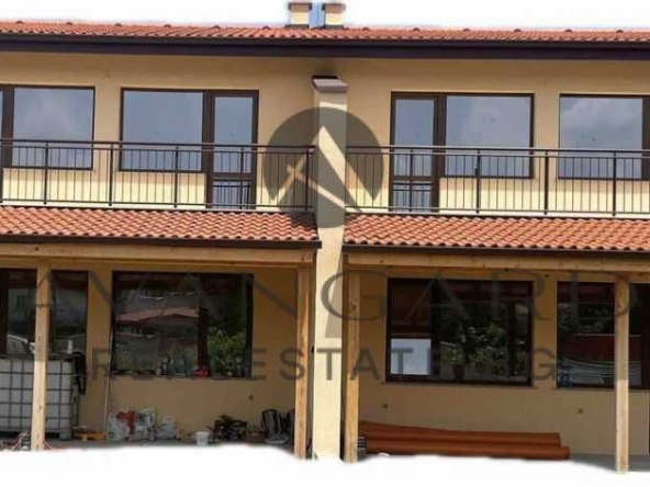 Къща в с. Първенец, Област Пловдив - 204 кв.м за 925 €/кв.м - Снимка #1