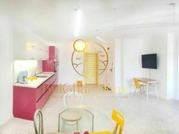 Дава се под наем Двустаен апартамент в Варна, Зимно кино Тракия - 80 кв.м за 663 € - Снимка #1