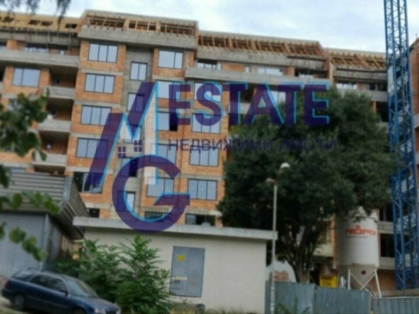 Двустаен апартамент в Бургас, Братя Миладинови - 61 кв.м за 964 €/кв.м - Снимка #1