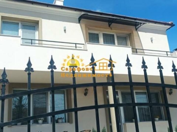 Дава се под наем Къща в Бургас, Сарафово - 120 кв.м за 1396.38 € - Снимка #1