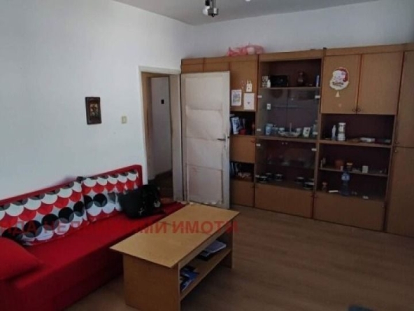 Двустаен апартамент в София, Оборище - 65 кв.м за 2079 €/кв.м - Снимка #1
