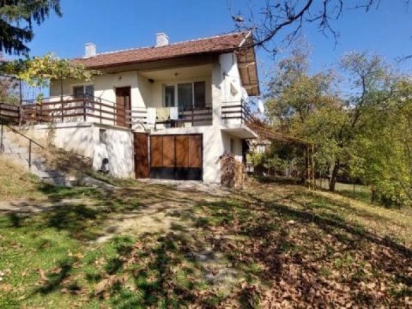 Къща в с. Горна Диканя, Област Перник - 108 кв.м за 806 €/кв.м - Снимка #1