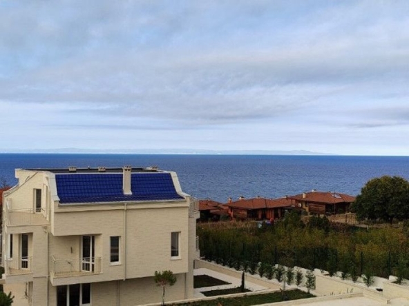 Двустаен апартамент в Созопол - 105 кв.м за 1368 €/кв.м - Снимка #1