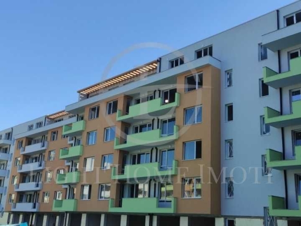 Тристаен апартамент в Пловдив, Кючук Париж - 110 кв.м за 1391 €/кв.м - Снимка #1