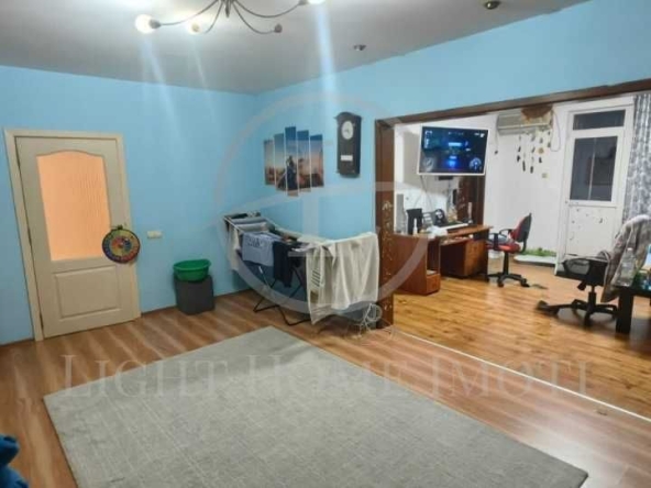 Четиристаен апартамент в Пловдив, Кючук Париж - 154 кв.м за 828 €/кв.м - Снимка #1