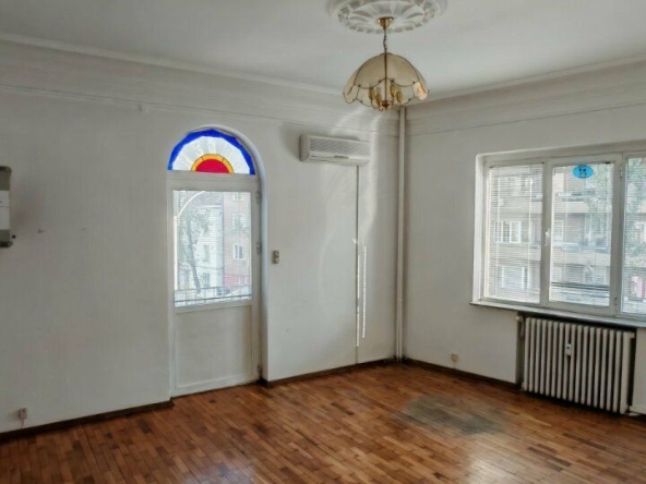 Офис в София, Център - 171 кв.м за 1983 €/кв.м - Снимка #1