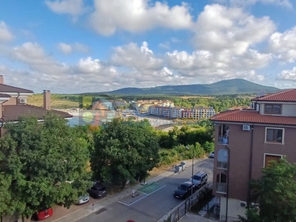 Двустаен апартамент в Царево - 103 кв.м за 1835 €/кв.м - Снимка #1