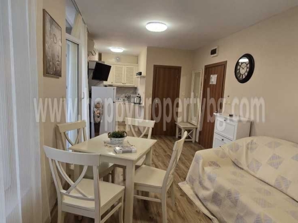 Двустаен апартамент в к.к. Слънчев бряг - 72 кв.м за 1084 €/кв.м - Снимка #1