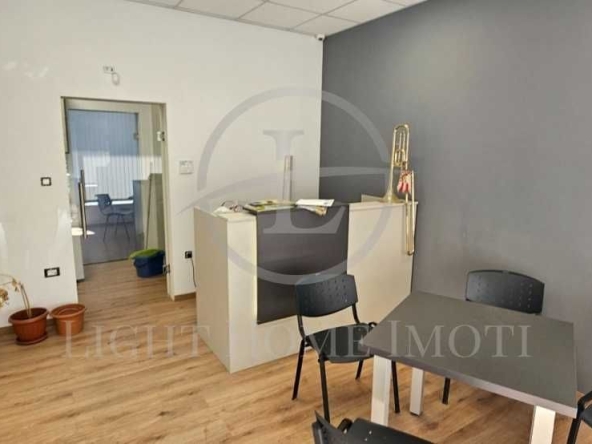 Офис в Пловдив, Кючук Париж - 96 кв.м за 1190 €/кв.м - Снимка #1