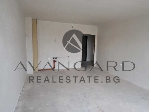 Двустаен апартамент в Пловдив, Остромила - 81 кв.м за 1321 €/кв.м - Снимка #1