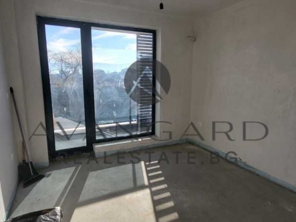 Двустаен апартамент в Пловдив, Център - 64 кв.м за 1900 €/кв.м - Снимка #1