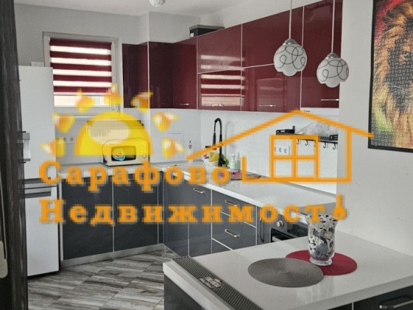 Дава се под наем Тристаен апартамент в Бургас, Сарафово - 110 кв.м за 663 € - Снимка #1