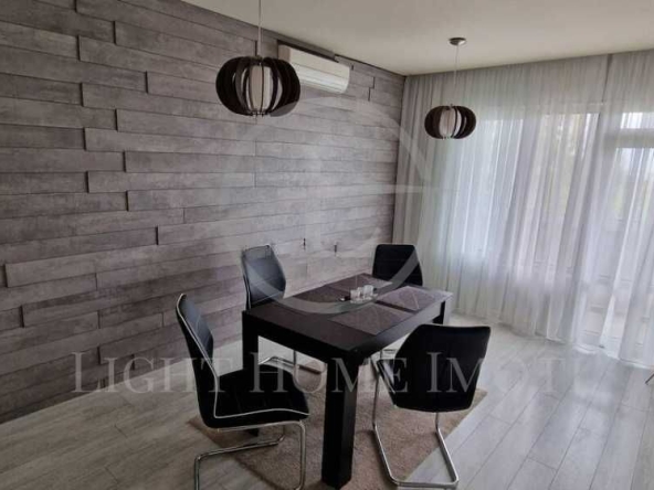 Тристаен апартамент в Пловдив, Кючук Париж - 68 кв.м за 1995 €/кв.м - Снимка #1