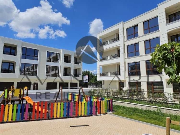 Тристаен апартамент в Пловдив, Христо Смирненски - 92 кв.м за 1497 €/кв.м - Снимка #1
