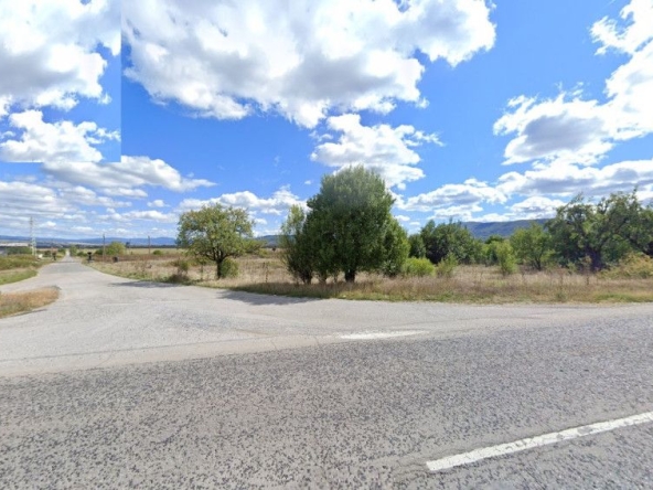 Парцел в с. Извор, Област Перник - 845 кв.м за 36 €/кв.м - Снимка #1