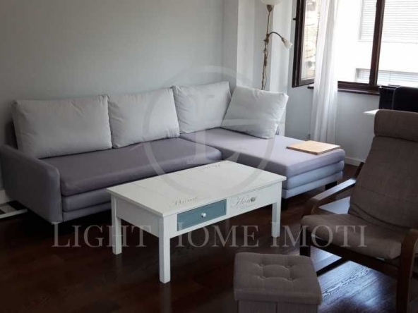 Тристаен апартамент в Пловдив, Център - 85 кв.м за 2459 €/кв.м - Снимка #1