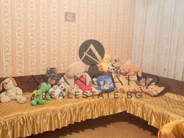 Двустаен апартамент в Пловдив, Кючук Париж - 74 кв.м за 1517 €/кв.м - Снимка #1