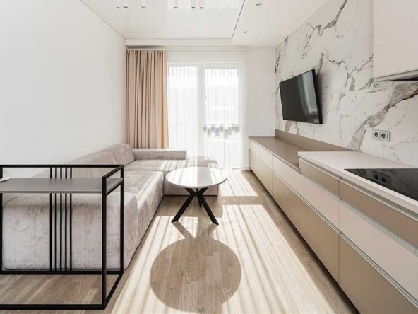 Дава се под наем Двустаен апартамент в Бургас, Славейков - 67 кв.м за 459 € - Снимка #1