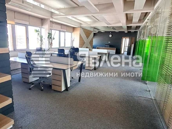 Дава се под наем Офис в София, Малинова долина - 730 кв.м за 8478.24 € - Снимка #1