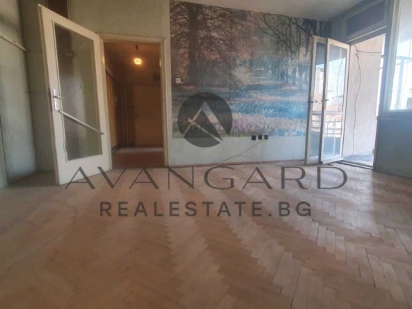Тристаен апартамент в Пловдив, Каменица 1 - 100 кв.м за 1750 €/кв.м - Снимка #1