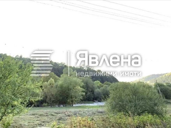 Парцел в София, Център - 5002 кв.м за 3 €/кв.м - Снимка #1